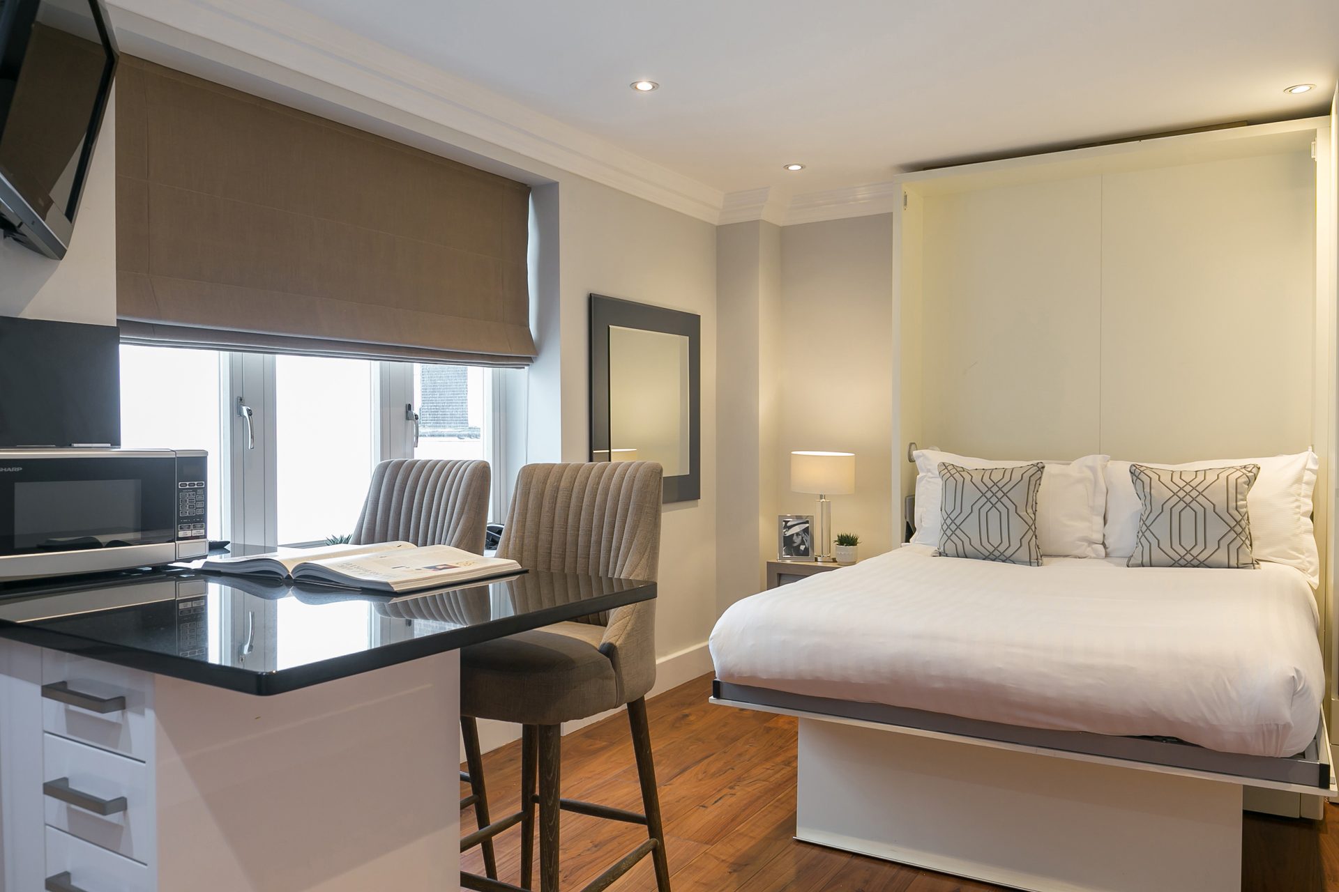 Studio apartment 603 at Chilworth Court