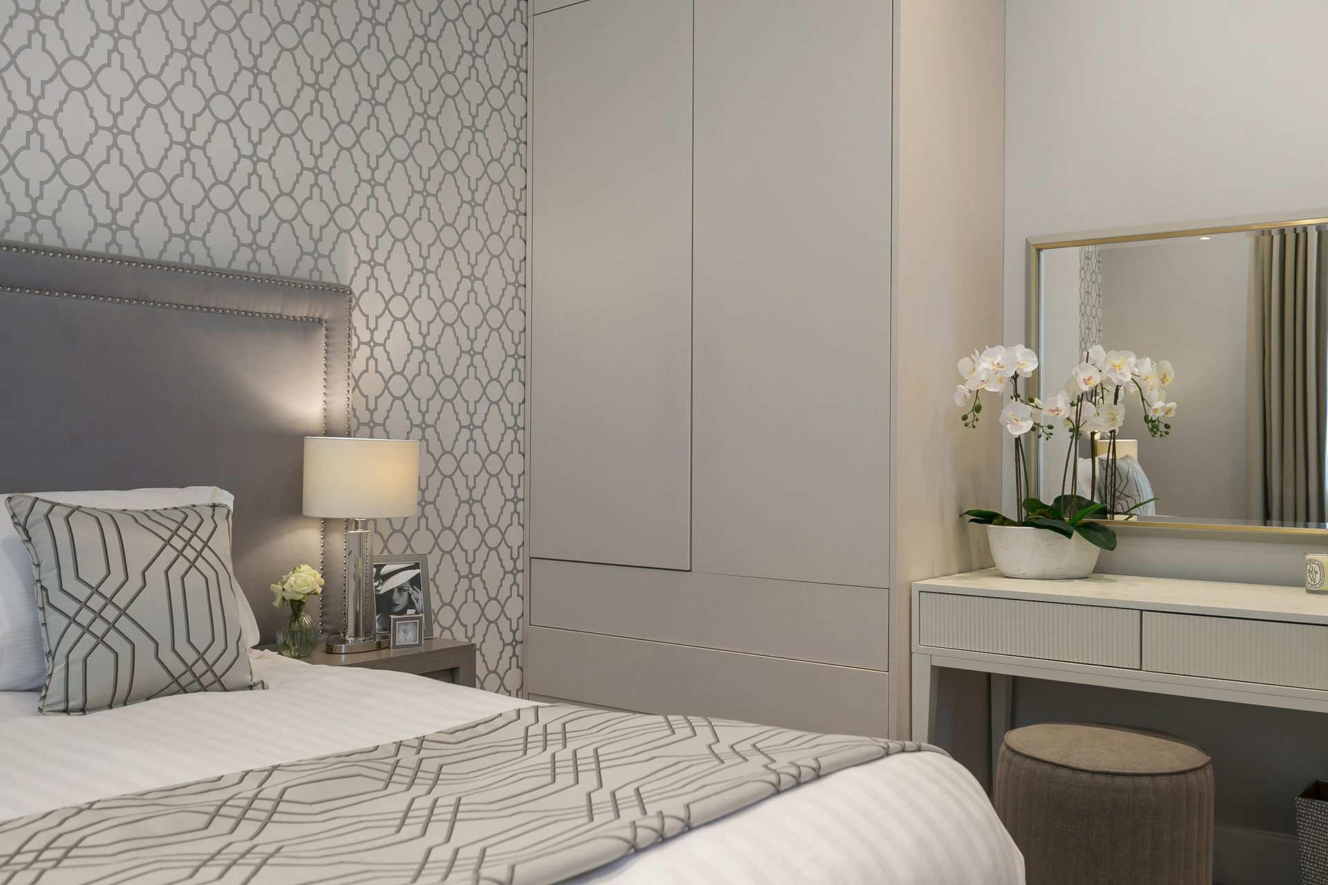 Two Bedroom Superior apartment 601 at Chilworth Court