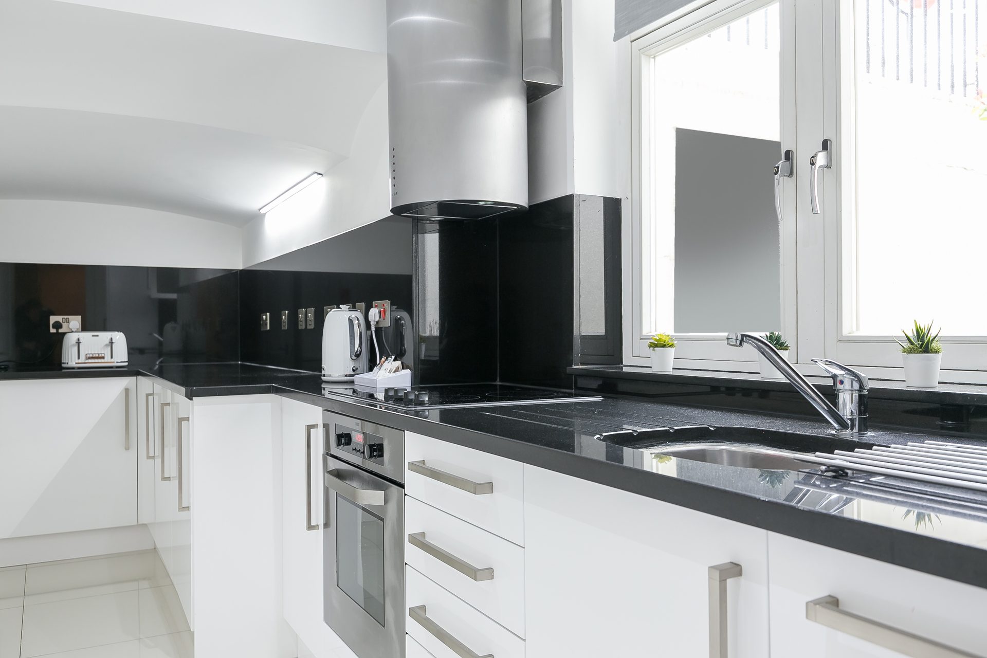 Two Bedroom apartment 501 at Chilworth Court