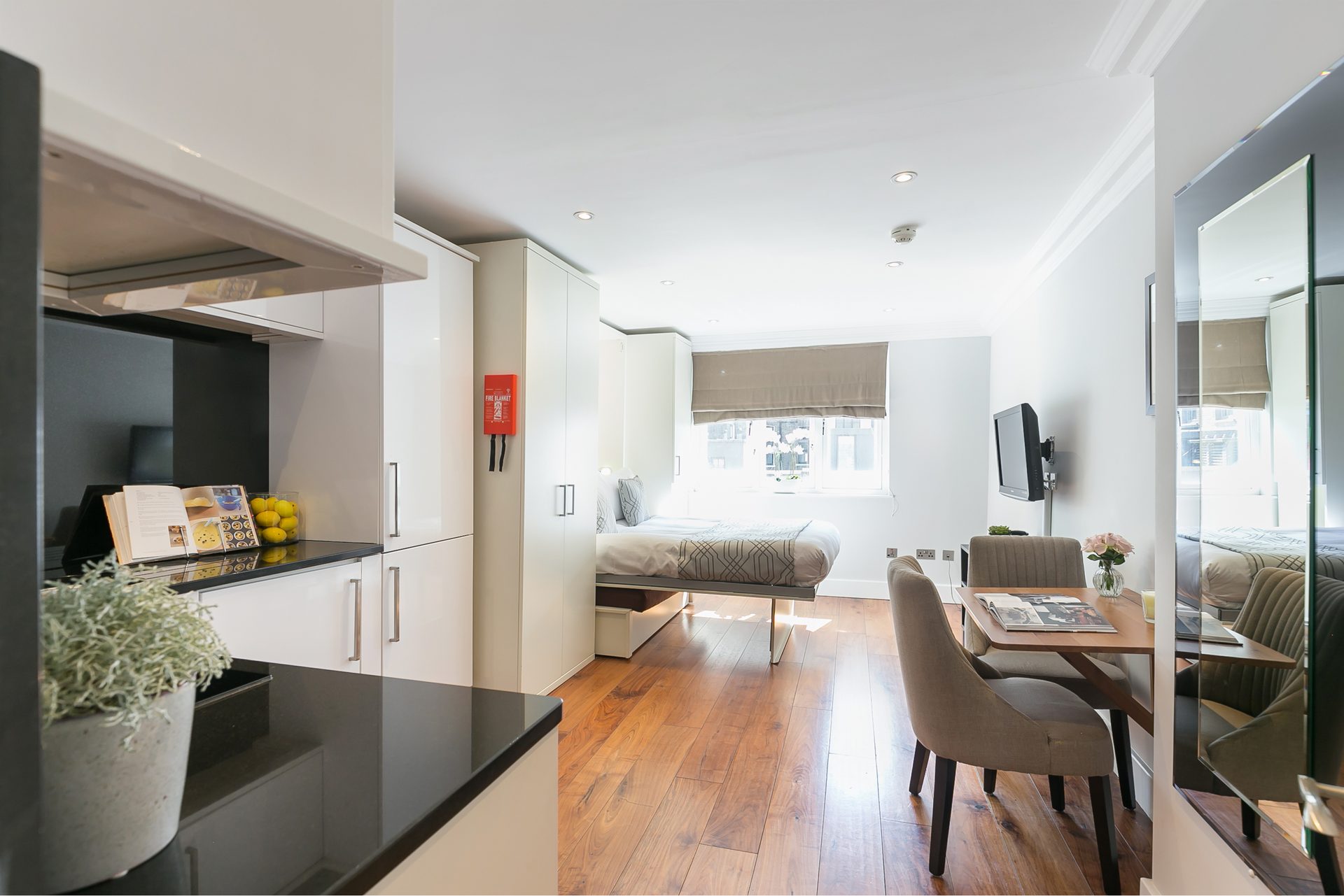 Studio apartment at Chilworth Court