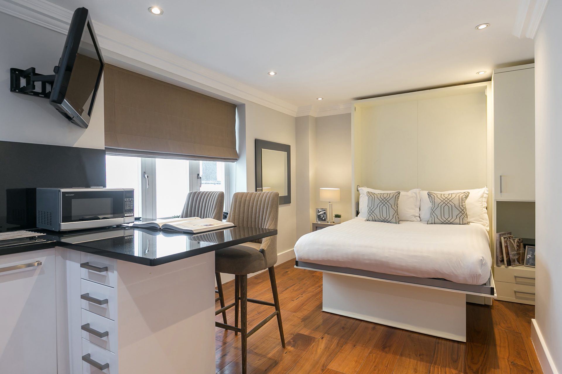 Studio apartment 603 at Chilworth Court