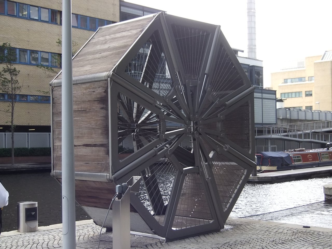 The Rolling Bridge by Thomas Heatherwick at Paddington Basin